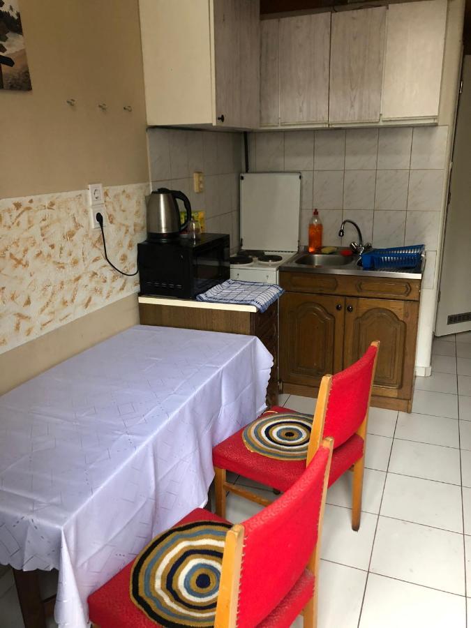 7Dab Apartments Huszar Contactless Self Check-In บูดาเปสต์ ภายนอก รูปภาพ