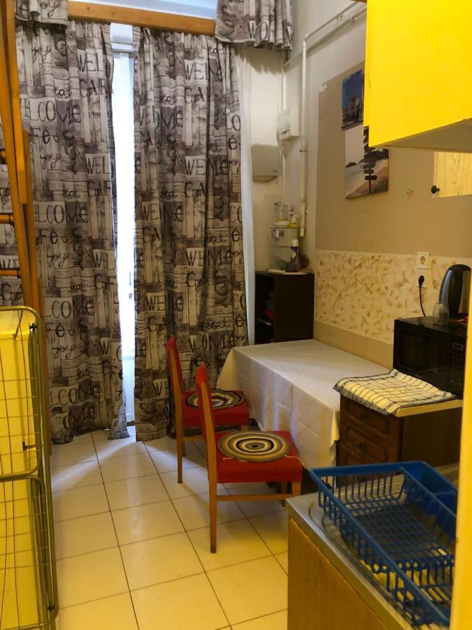 7Dab Apartments Huszar Contactless Self Check-In บูดาเปสต์ ภายนอก รูปภาพ